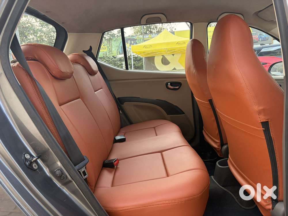 Hyundai I10 Sportz At, 2013, Petrol