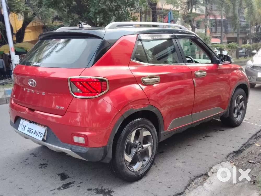 Hyundai Venue Sx Dual Tone Turbo, 2019, Petrol