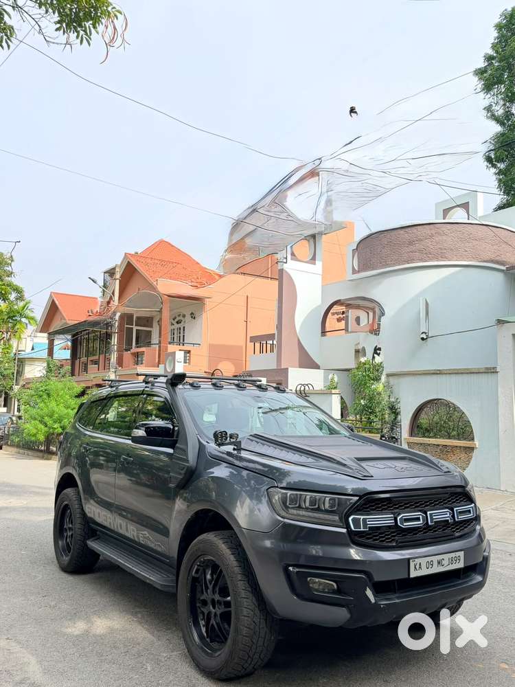 Ford Endeavour 2.2 Titanium 4x2 At, 2016, Diesel
