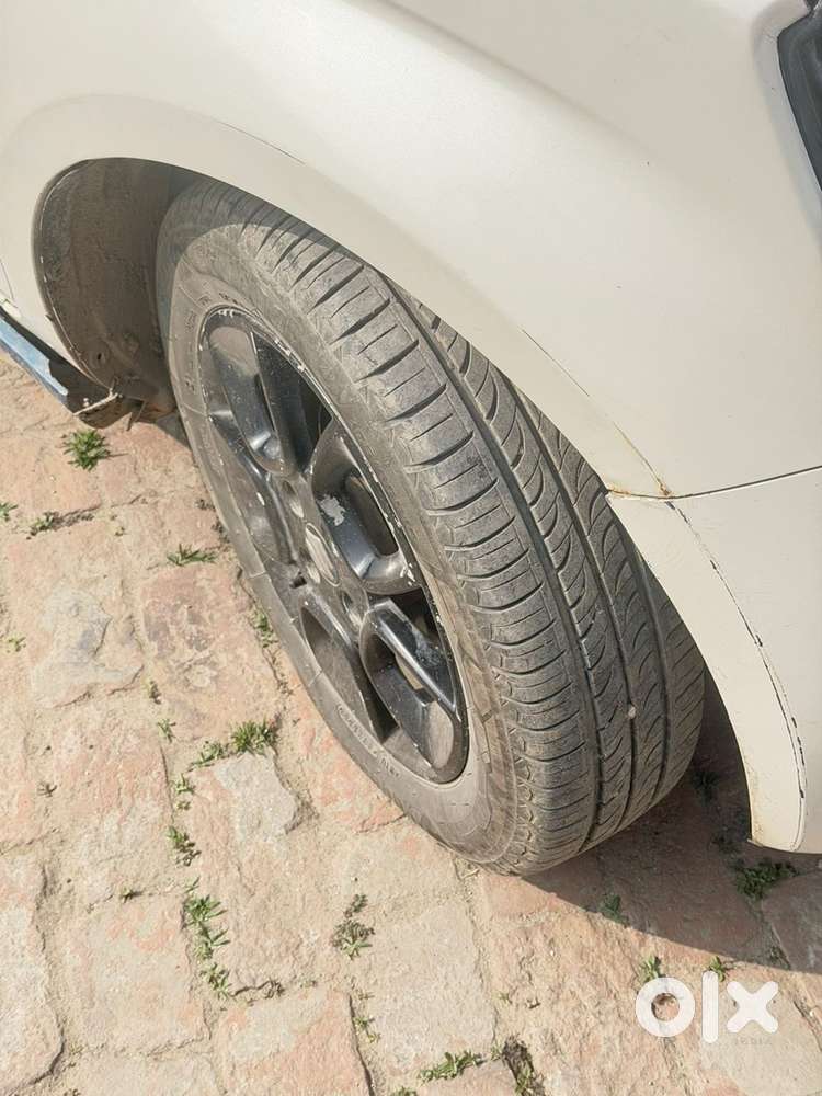 Maruti Suzuki Ignis 2018 Petrol 82000 Km Driven