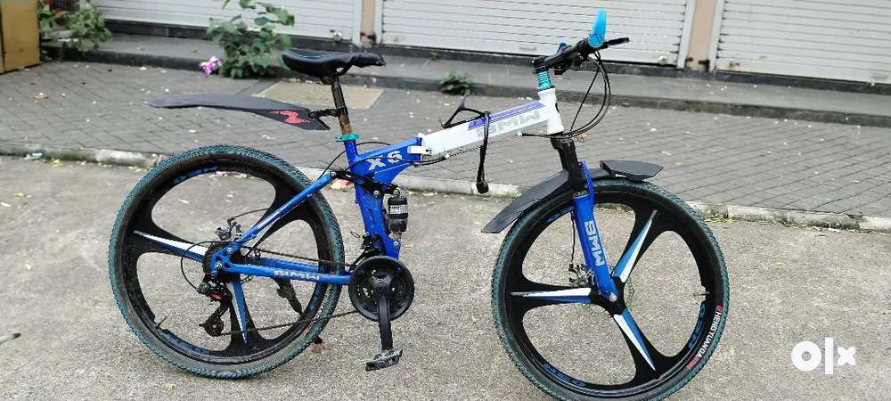 Bmw cycle second hand clearance