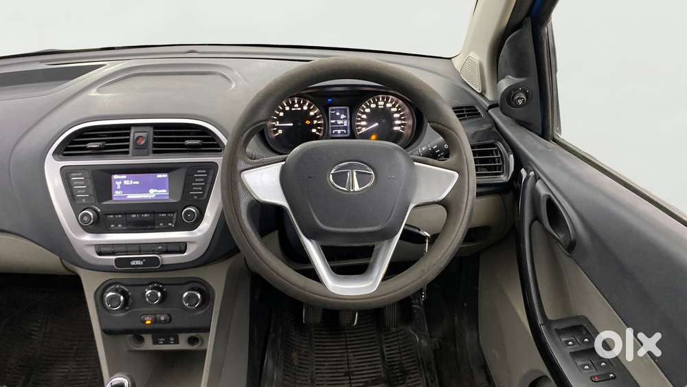 Tata Tiago 1.2 Revotron Xt, 2017, Petrol