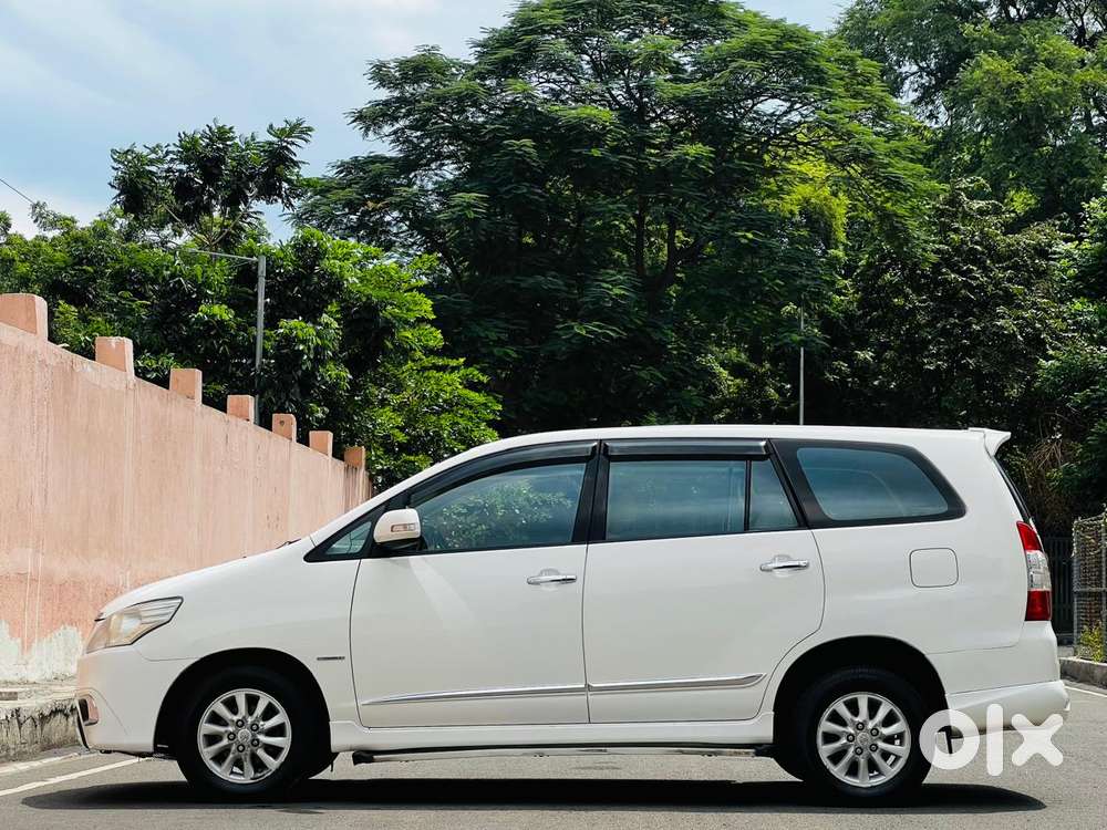 Toyota Innova 2.5 V 7 Str, 2014, Diesel