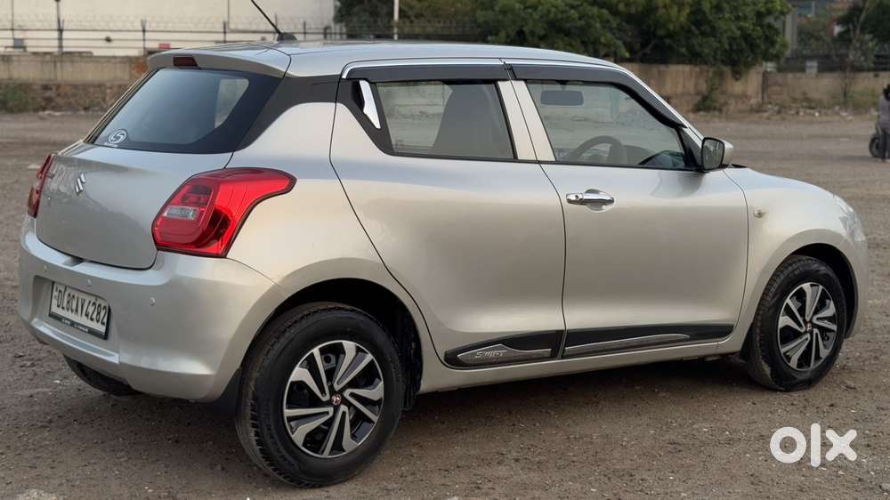 Maruti Suzuki Swift Lxi Optional-o, 2018, Petrol