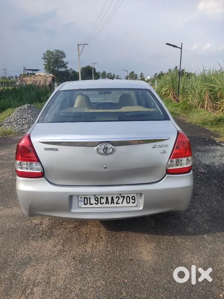 Toyota Etios 2012 Petrol 70000 Km Driven