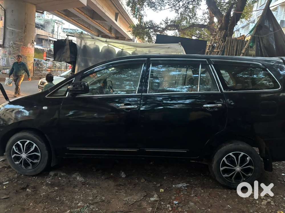 Toyota Innova 150000 Km Driven