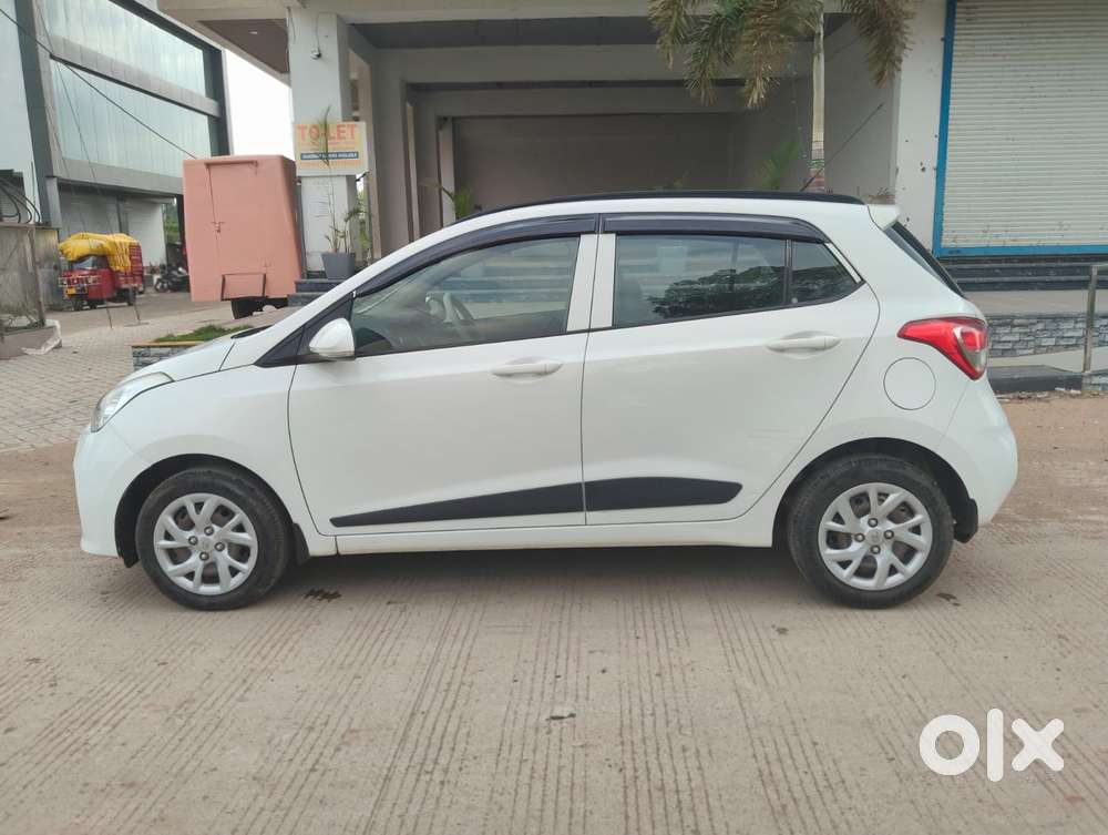 Hyundai Grand I10 1.2 Kappa Sportz Option, 2017, Petrol