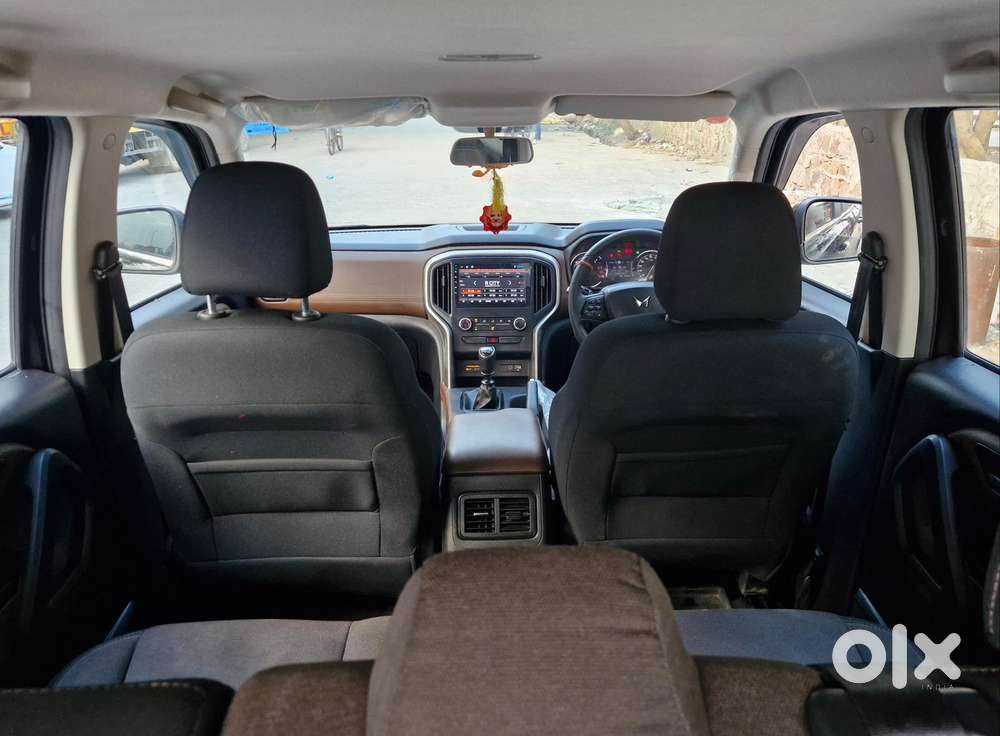 Mahindra Scorpio N Z2 Petrol Mt 6 Str, 2025, Petrol