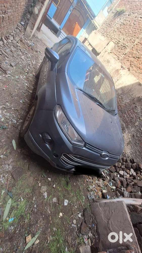 Ford Ecosport 2015 Cng Good Condition