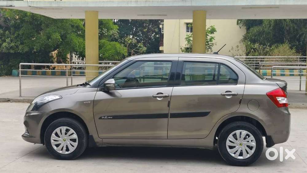 Maruti Suzuki Dzire 1.2 Vxi, 2016, Petrol