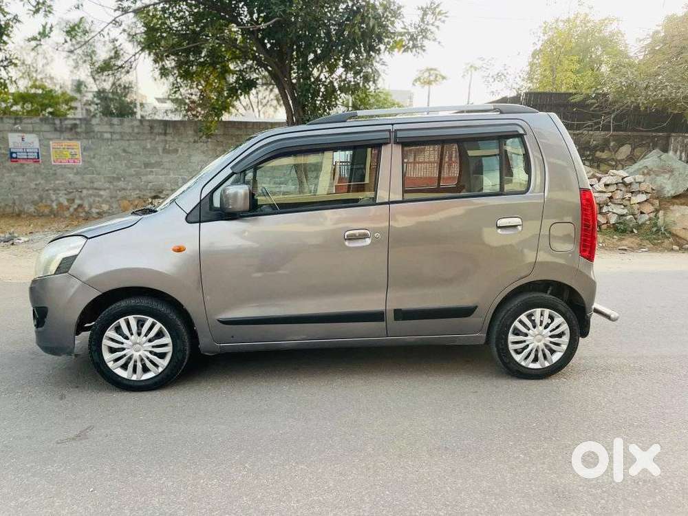 Maruti Suzuki Wagon R Amt Vxi, 2017, Petrol