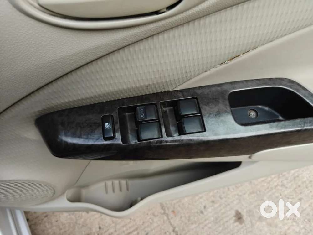 Toyota Etios 1.5 Vx, 2015, Petrol