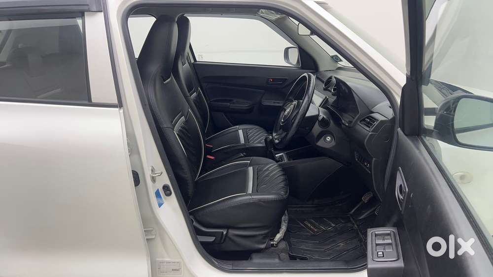 Maruti Suzuki Swift 1.3 Lxi, 2023, Petrol