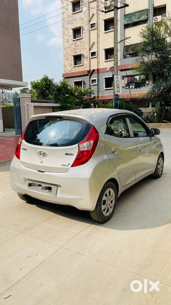 Hyundai Eon Magna +, 2015, Petrol
