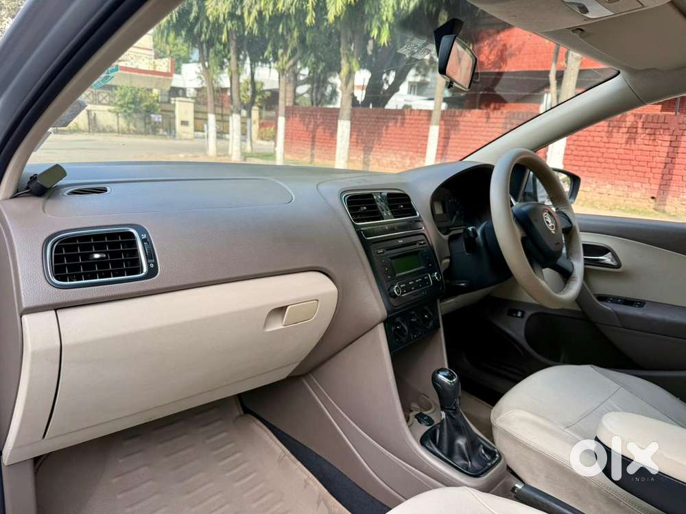 Skoda Rapid 1.5 Tdi Manual Active Ambition Style, 2013, Petrol