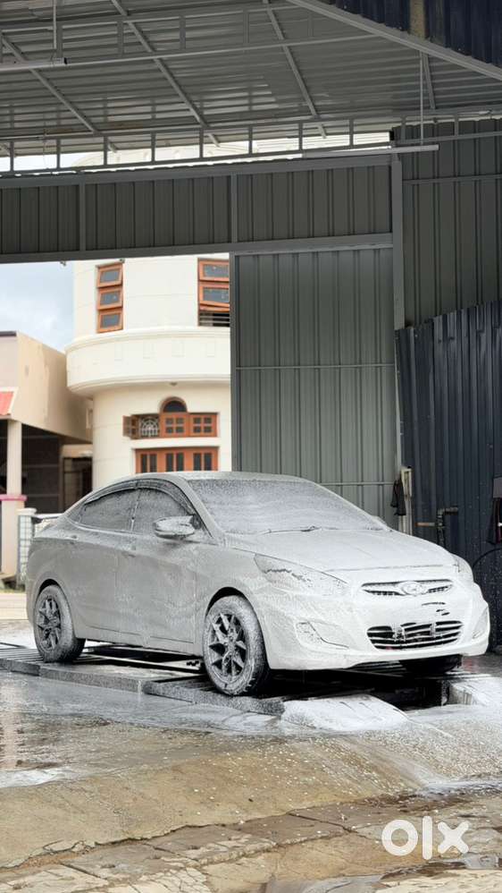 Hyundai Verna 2013