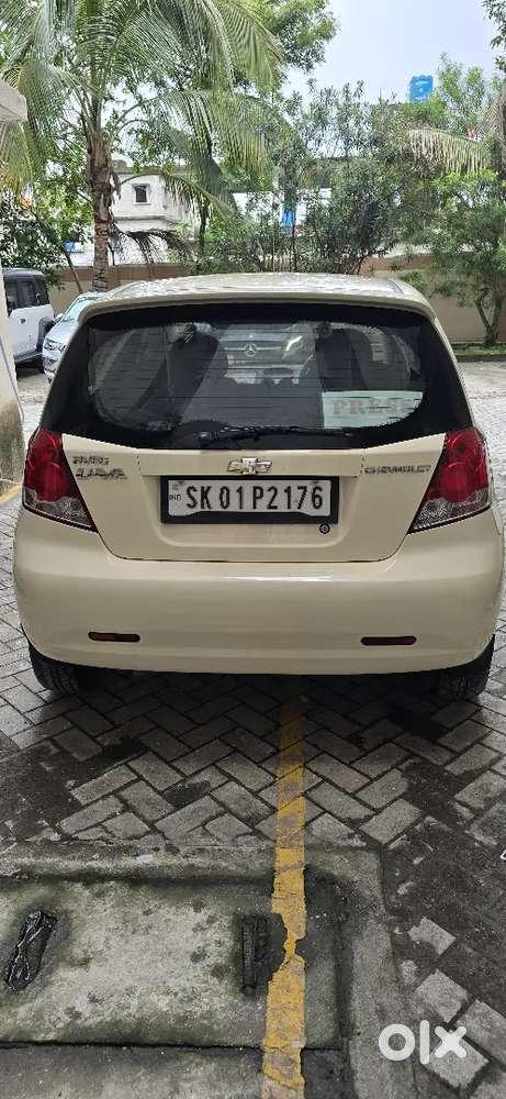 Chevrolet Uva 1.2 Lt (top Variant) 2010 Petrol Well Maintained