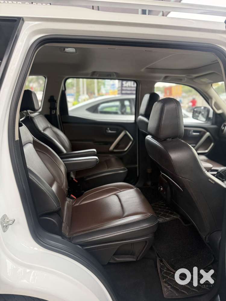 Mahindra Scorpio-n 2.2 Z8 L Diesel At 6 Str, 2022, Diesel