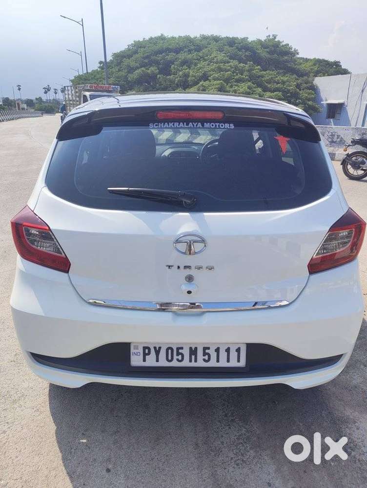 Tata Tiago Xza Plus Dual Tone, 2023, Petrol