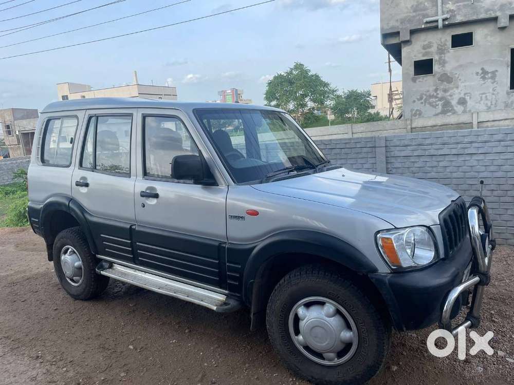 Scorpio 9 Seaters 2.6 Turbo 2003