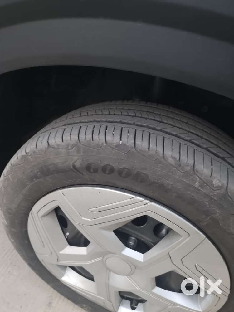 Tata Nexon Petrol 2024