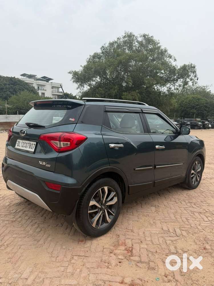Mahindra Xuv300 W8 Option Dual Tone Diesel, 2019, Diesel