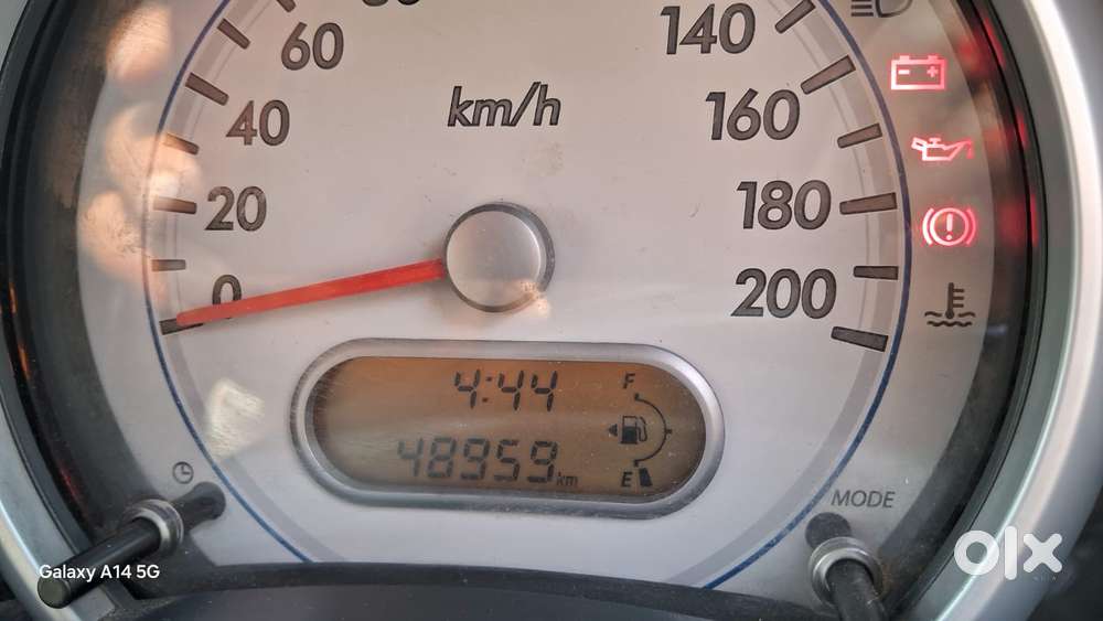 Maruti Suzuki Ritz Zxi Abs, 2013, Petrol