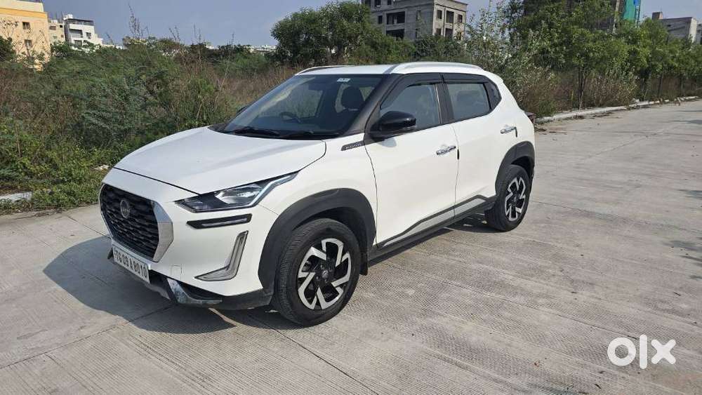 Nissan Magnite 1.0 Xv Turbo Cvt, 2023, Petrol