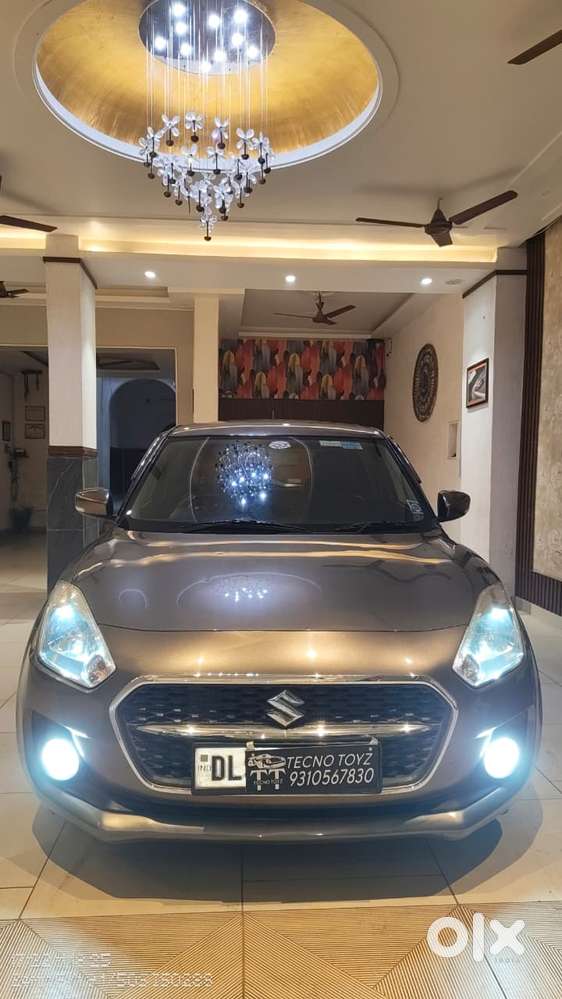 Maruti Suzuki Swift Vxi + Manual, 2022, Petrol