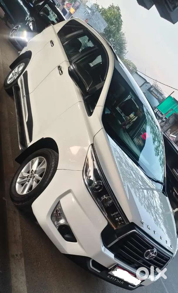Toyota Innova Crysta 2019