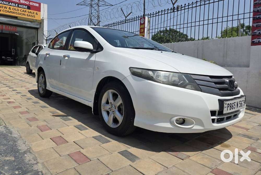 Honda City 1.5 V At, 2011, Petrol