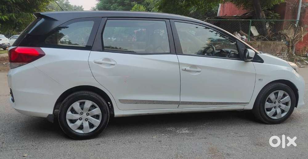 Honda Mobilio 1.5 S I-vtec Mt, 2016, Petrol