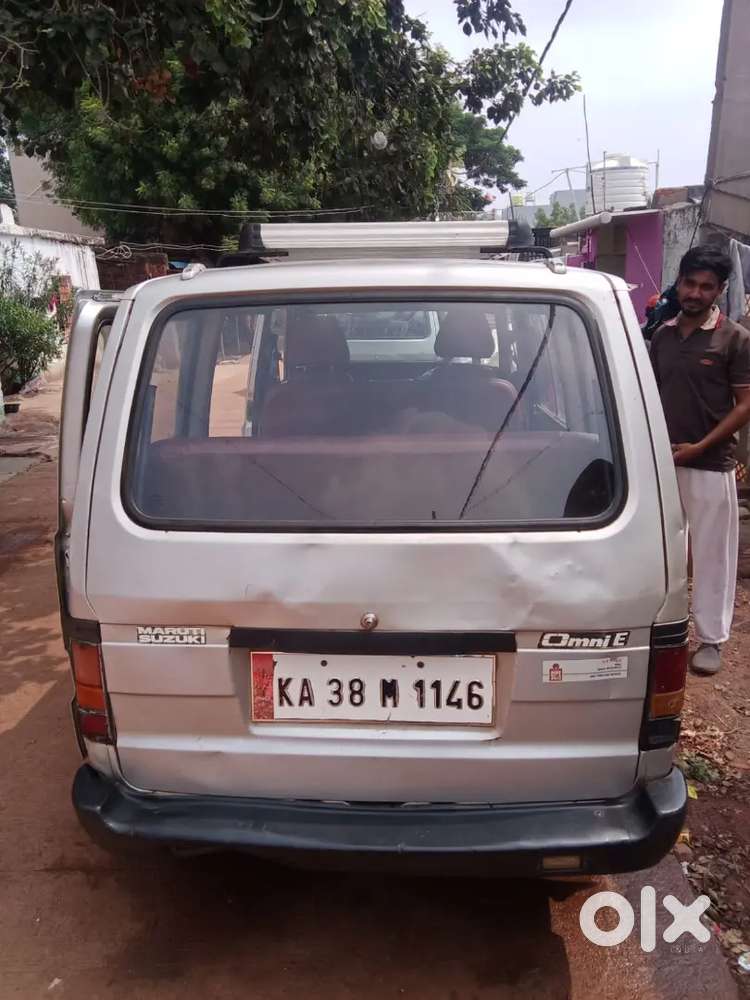 Maruti Suzuki Omni 2005