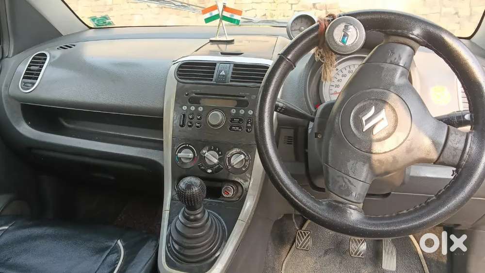 Koi Be Kami Nhi H Ek Dum Mast Gadi H