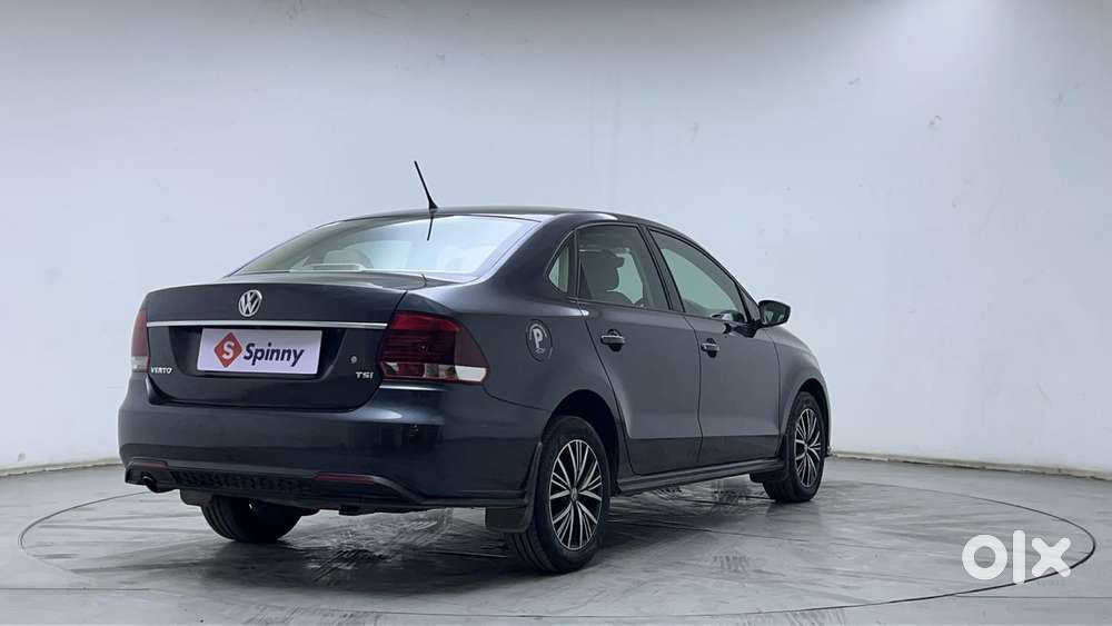 Volkswagen Vento 2010-2013 Petrol Highline At, 2021, Petrol