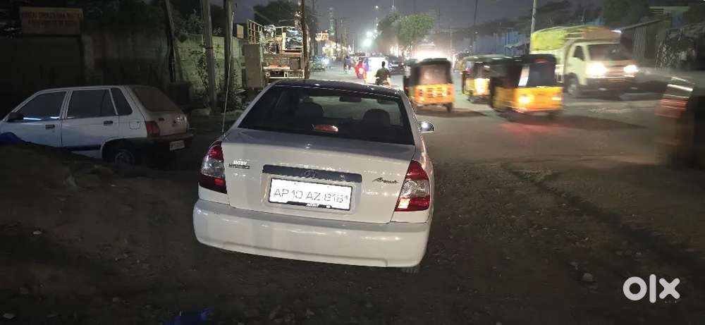 Hyundai Accent Hatchback 2012