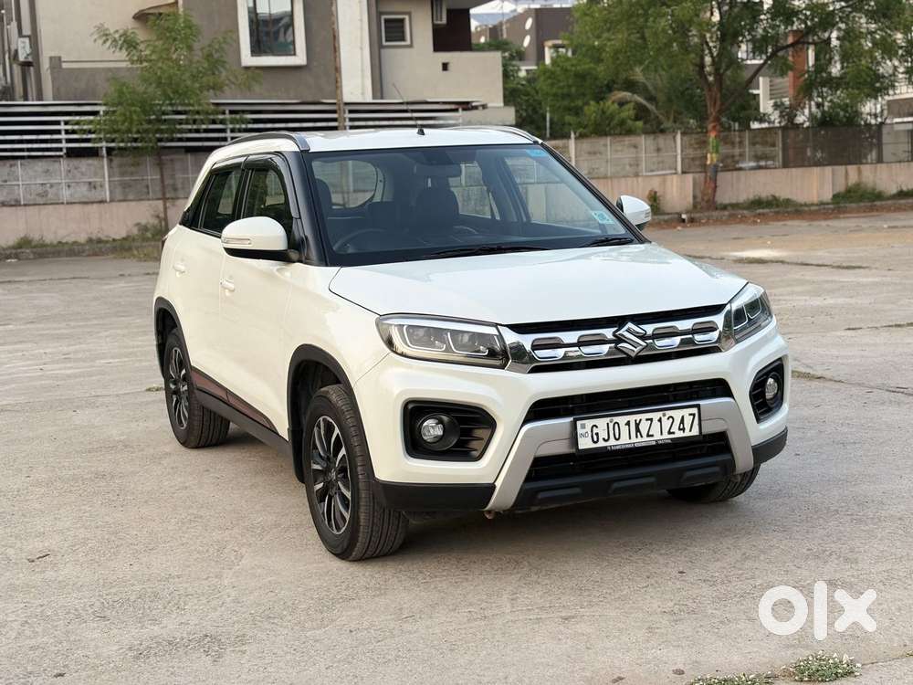 Maruti Suzuki Brezza Zdi+ Dual Tone, 2020, Petrol