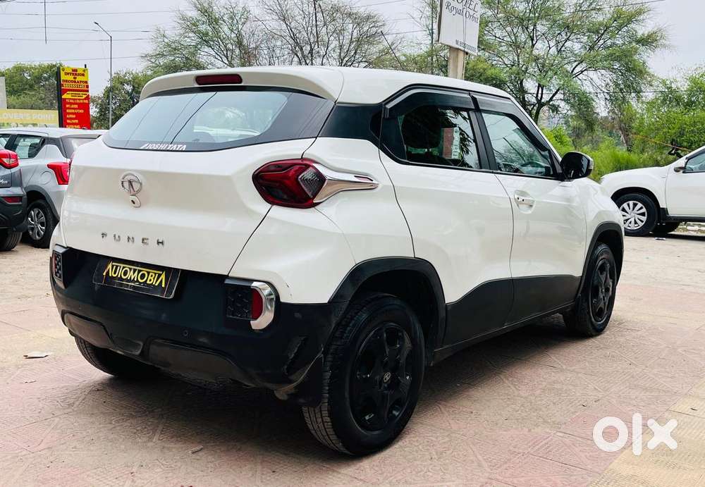 Tata Punch Accomplished, 2022, Petrol