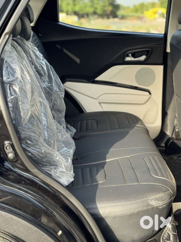 Mahindra Xuv 3xo Ax5l 1.2 Petrol At, 2024, Petrol