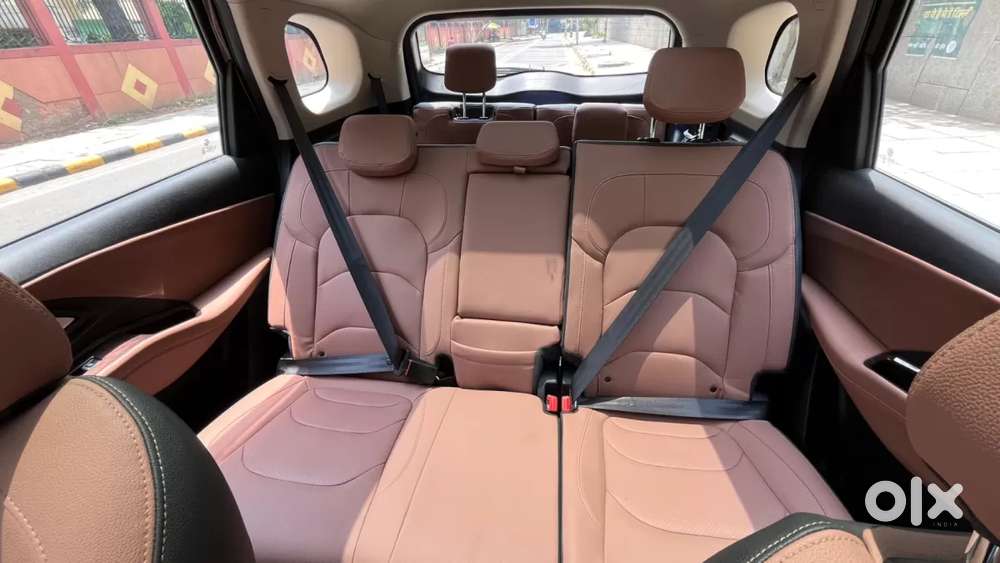 Mg Hector Plus Sharp Pro 1.5 Turbo Petrol Cvt 7 Str, 2025, Petrol