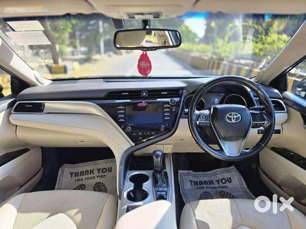 Toyota Camry Hybrid, 2019, Petrol