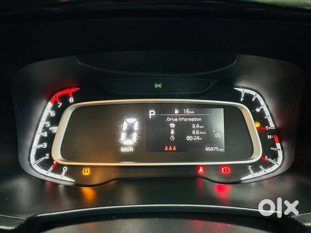 Kia Sonet, 2023, Petrol