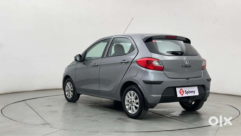 Tata Tiago Xza, 2018, Petrol