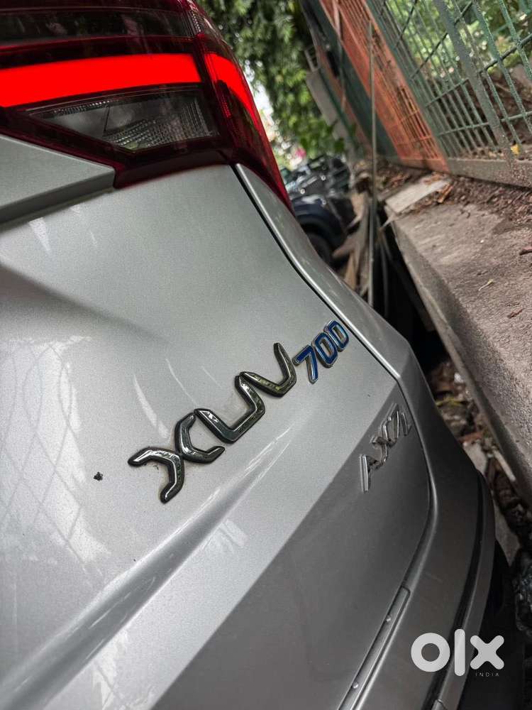 Mahindra Xuv700 2.0 Ax 7 Petrol At Str, 2024, Petrol
