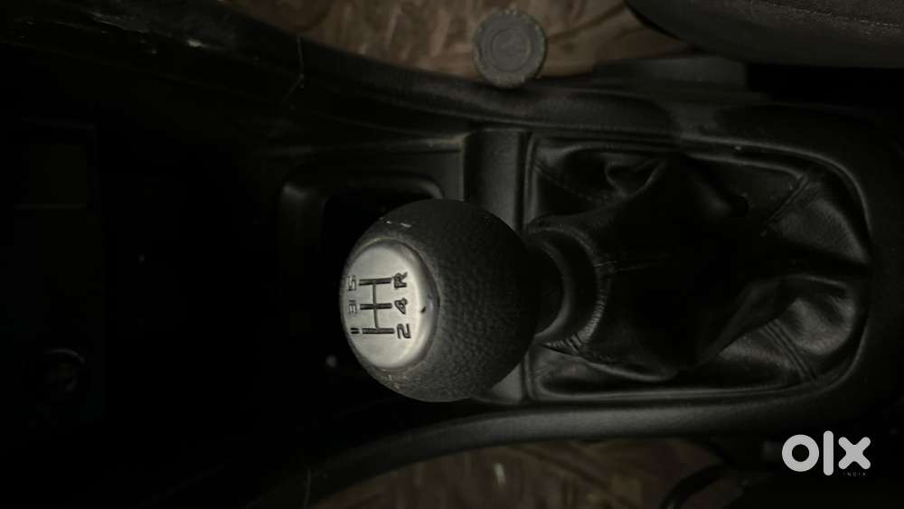 Maruti Suzuki Swift Vxi, 2015, Petrol