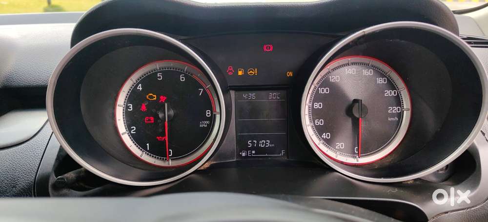 Maruti Suzuki Swift Zxi Plus Dual Tone, 2022, Petrol