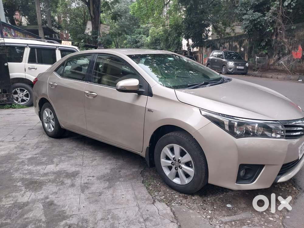 Toyota Corolla Altis 1.8 G, 2015, Petrol