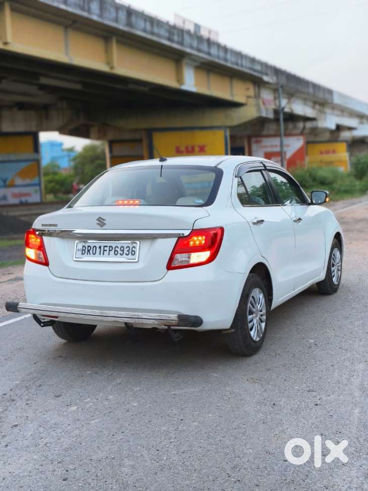 Maruti Suzuki Dzire 1.2 Vxi, 2022, Petrol