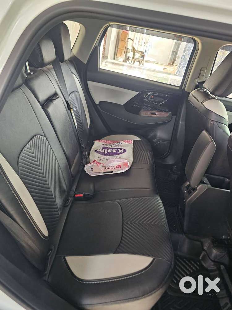 Maruti Suzuki Victoris 2026 Brand New, 1 Month Old