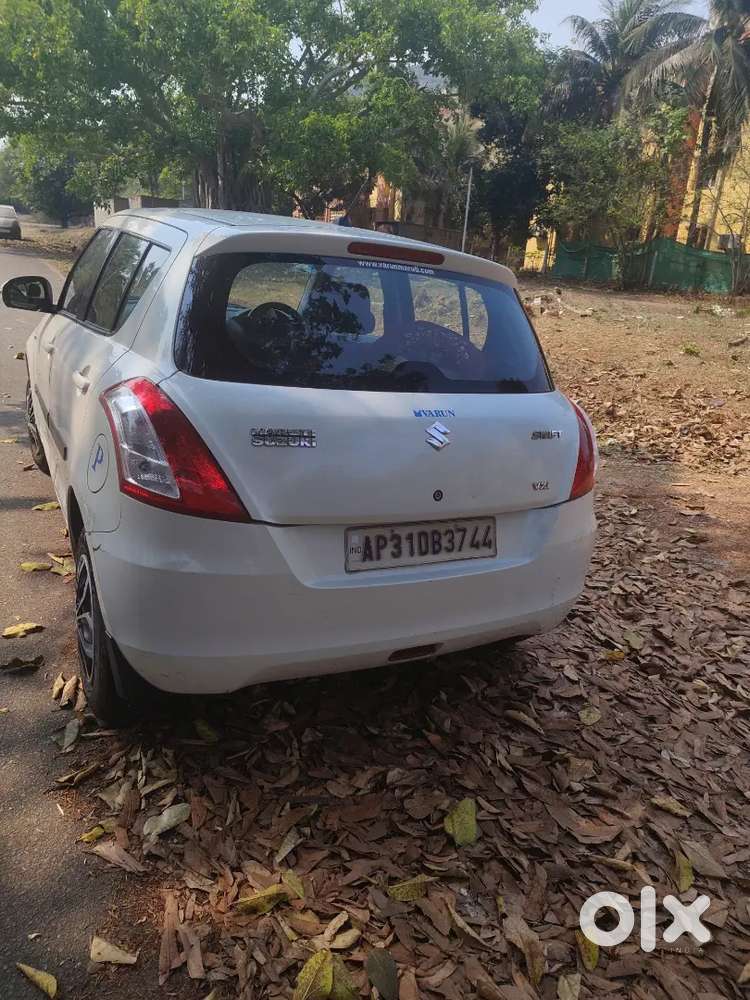 Maruti Suzuki Swift 2015 Petrol 43000 Km Driven
